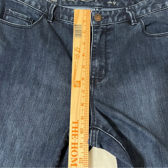 COLDWATER CREEK Womens Jeans Natural Fit Slim Leg Dark Wash Size 8 - Picture 8 of 14